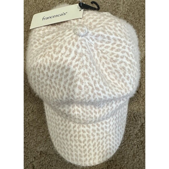 Francesca’s Fuzzy Baseball Cap Houndstooth Ivory Pink Adjustable Preppy - Picture 2 of 4